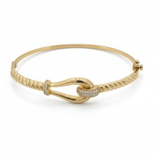 Твърда гривна