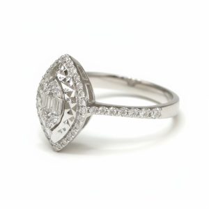 Диамантен пръстен "Tiarra"