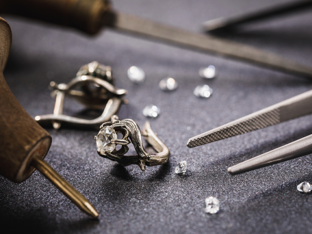 ремонт на златни бижута; ремонт на бижута с диаманти